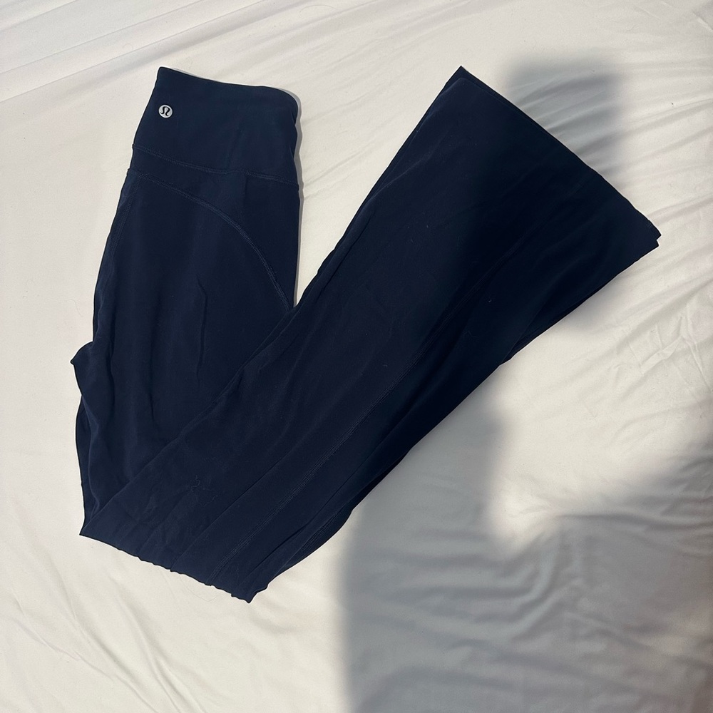 Lululemon low rise groove pant